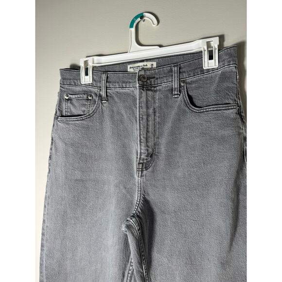 Abercrombie & Fitch Ankle Straight Size 29/8 - Picture 2 of 5